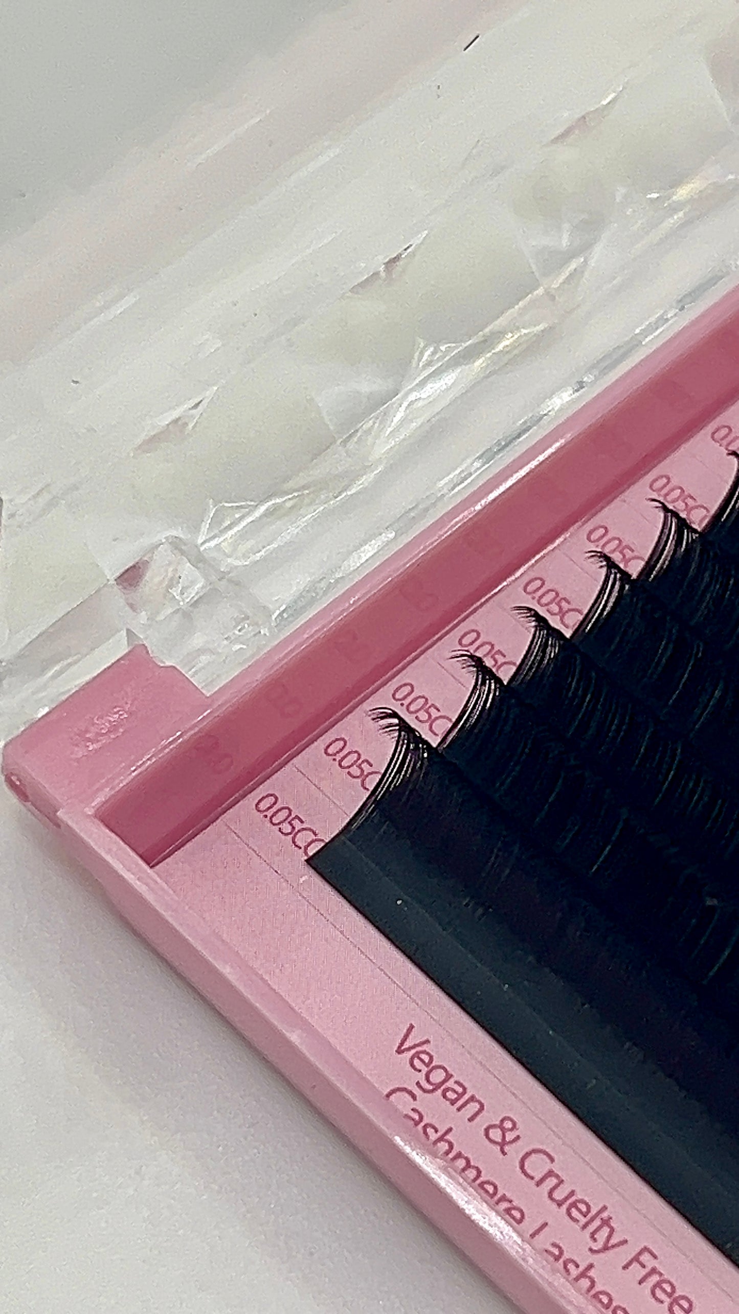 Cashmere Lash Extension Trays